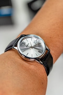 Reloj Casio MTP-V002L-7B3 - comprar online