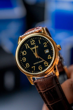 Reloj Casio MTP-V002GL-1B - comprar online