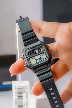 Reloj Casio AE-1300WH-1A2 en internet
