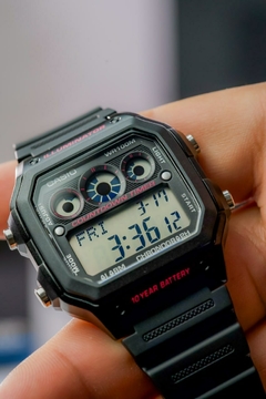 Reloj Casio AE-1300WH-1A2 - GOLDEN STORE