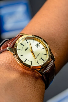Reloj Casio MTP-V004GL-9A - GOLDEN STORE