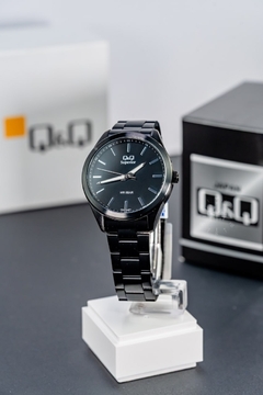 Reloj Q&Q C22A-004PY Línea Premium SUPERIOR en internet