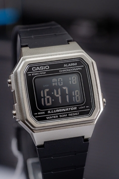 RELOJ CASIO W-217HM-7BV - GOLDEN STORE