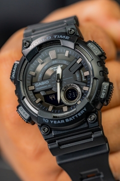Reloj Casio AEQ-110W-1BV- Analógico-Digital - comprar online