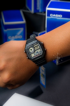 Reloj Casio AE-1200WH-1AV - comprar online
