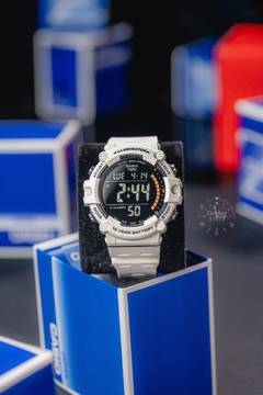Reloj Casio Digital AE-1500WH-8B2V - GOLDEN STORE