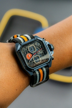 RELOJ KOSMO K4189 CRONÓGRAFO DOS PULSOS INTERCAMBIABLES en internet