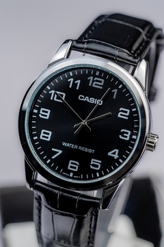 Reloj Casio MTP-V001L-1B - comprar online