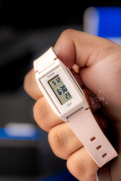 Reloj Casio LF-10WH-4 - GOLDEN STORE