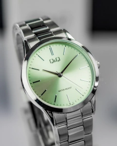 Reloj Q&Q Mujer C10A-018PY - GOLDEN STORE