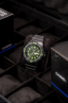 Reloj Casio MRW-200H-3BV - comprar online