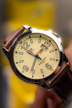 Reloj Q&Q A200J303Y - comprar online