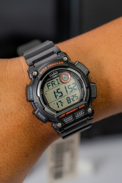 Reloj Casio WS-2100H-1AV - GOLDEN STORE