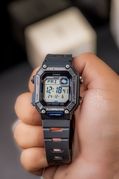 Reloj Casio WS-B1000-1AV - Compacto, con Conectividad Bluetooth y Contador de Pasos para un Estilo de Vida Activo - GOLDEN STORE