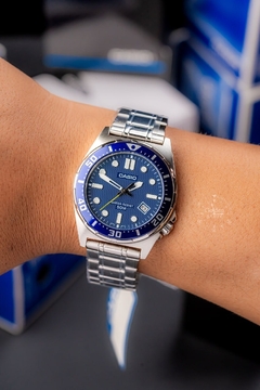 Reloj Casio MTD-135D-2AV - GOLDEN STORE