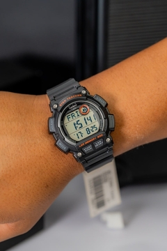 Reloj Casio WS-2100H-1AV - tienda online