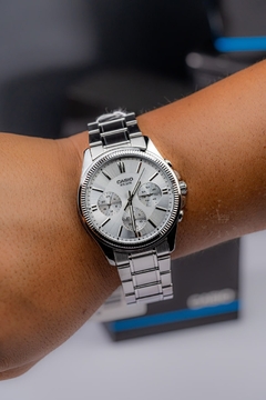 Reloj Casio MTP-1375D-7A - comprar online