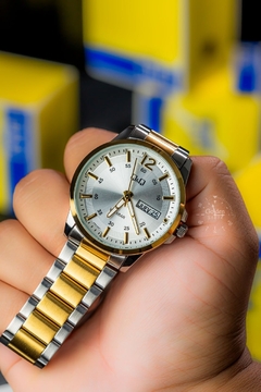 Reloj Q&Q A36A-005PY - Sofisticación y Durabilidad - tienda online