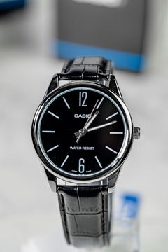 Reloj Casio MTP-V005L-1B en internet