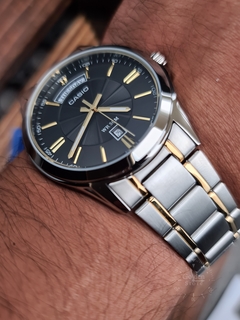 Reloj Casio MTP-1381G-1AV en internet