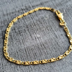 pulsera de oro laminado 