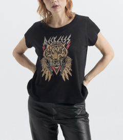Remera Mikel en internet