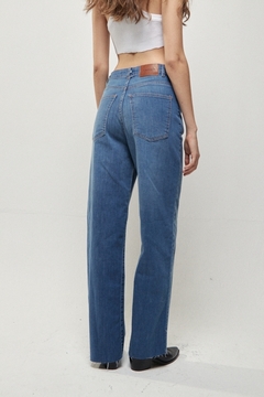 JEAN BONNIE BLUE - tienda online