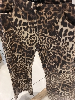 Pantalón Leoni print