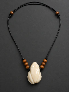Colar Muiraquitã jarina branco AM - comprar online