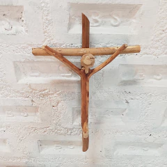 Cristo 30cm Mestre Abias PE - comprar online