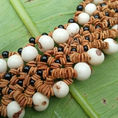 Colar Açai Morototó Branco na internet