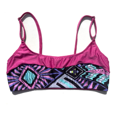 TOP BIKINI FUCSIA CON UNIVERSO