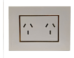 Llave Cambre Bauhaus Toma Doble Oro Y Blanco - comprar online