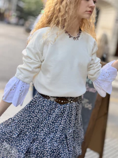 Buzo Florencia White