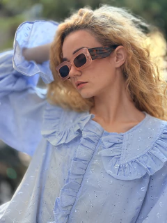 Camisa Agnes Sky - tienda online
