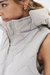 CHALECO CROWES BEIGE en internet