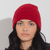Asi luce el Gorro de Lana 100% Cashmere Rojo Canelon Ancho Ligero