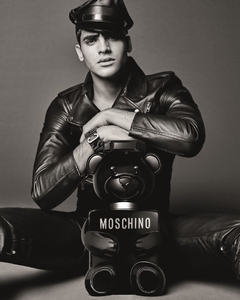 DECANT NO FRASCO - Toy Boy Eau de Toilette - MOSCHINO - comprar online