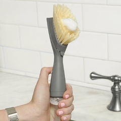 Imagen de Cepillo de limpieza con dispenser detergente Full Circle
