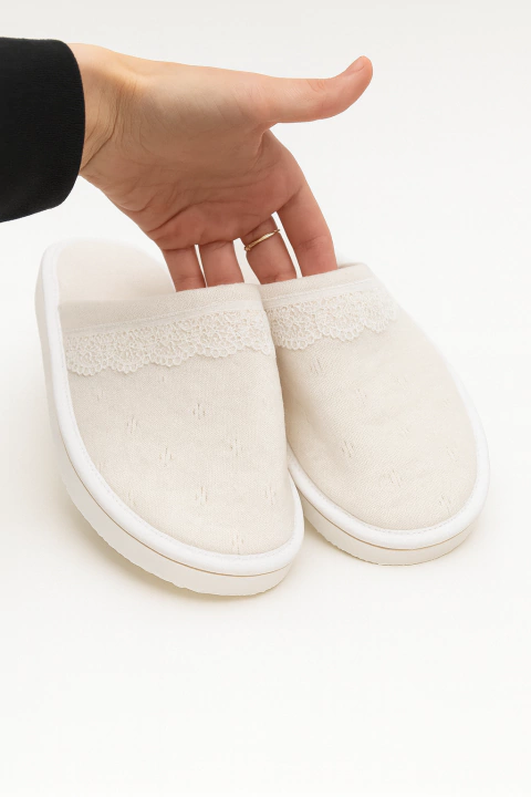 Pantuflas 37/38 outlet Blancas - comprar online