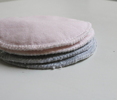 Protectores mamarios de algodon Gris y crema en internet