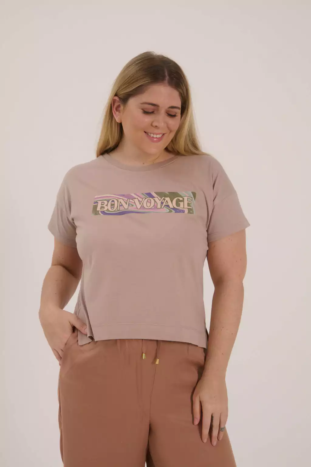 Remera Bon Voyage (Beige) thumbnail 3