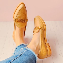 Chatita Eve Suela on internet