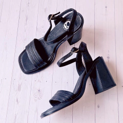 Imagen de Sandalias Natalie Negras