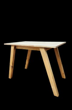 Mesa escandinava tapa paraiso (segunda selecccion)