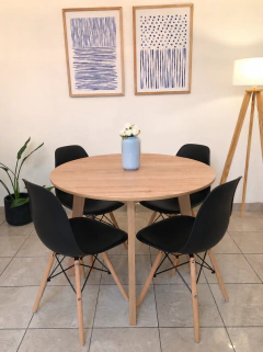 Combo Mesa Paraíso redonda + 4 Sillas Eames - Dinara Home