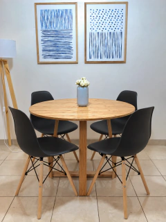 Mesa Paraíso Cruz redonda + 4 sillas Eames - Dinara Home