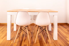 Mesa Paraíso combinada + 4 sillas EAMES