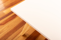 Mesa Ratona Escandinava en internet