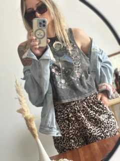 Short animal print - comprar online